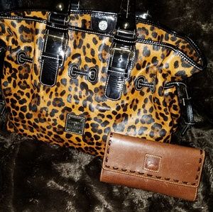 Dooneyand Burk with matching wallet